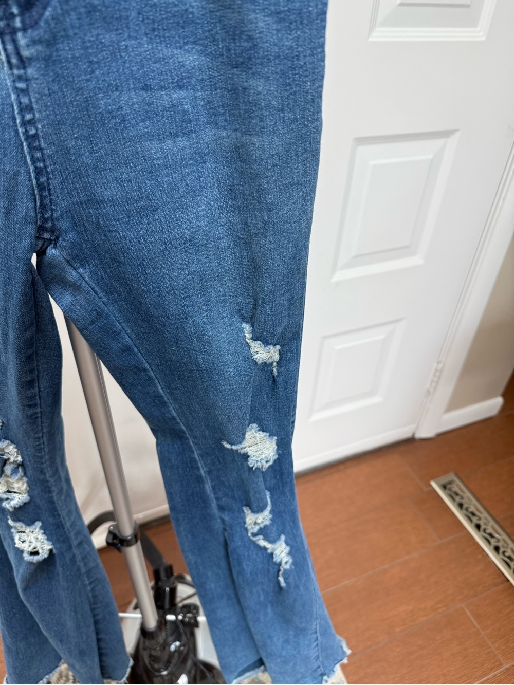 Rue21 Distressed Dark Blue Flare Jeans - Picture 4 of 7